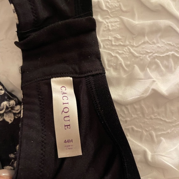 Cacique Underwire Bra - Picture 8 of 11